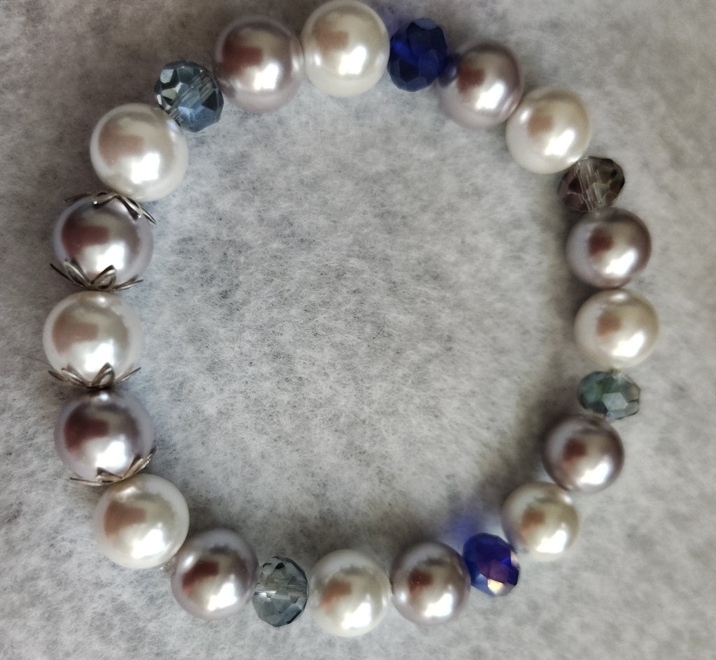 Boutique Large Pearl Crystal Bracelet